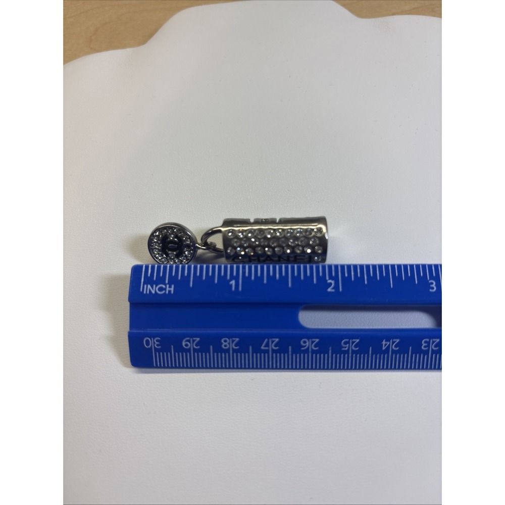 Chanel Purse Pin. Missing Stones - Picture 11 of 14